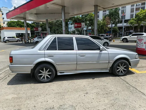 Mazda 323 1.3 Ns 4 p