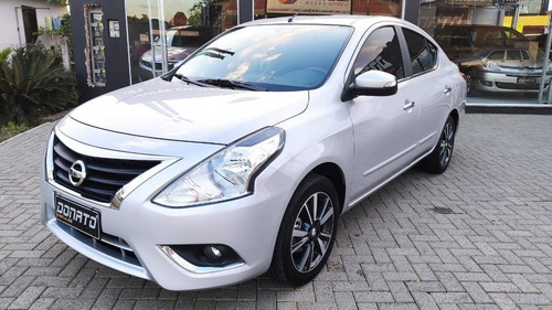 Nissan Versa 1.6 16v Flexstart Sl 4p Xtronic