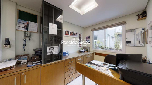 Casa Comercial 10 Salas, Moema, São Paulo - R$ 4.5 Mi - V2012