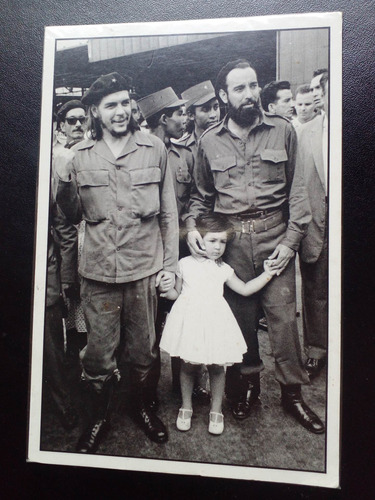 Foto Che Guevara Con Su Hija Y Antonio Nuñez Jimenez