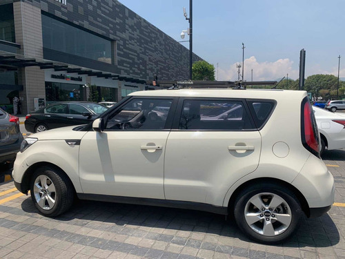 Imagen 6 de 6 de Kia Soul 1.6 Lx At 2018
