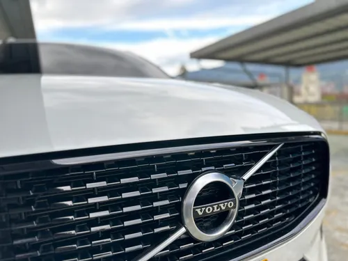 Volvo XC60 2.0 T5 Awd R-design