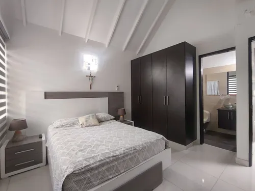 Casa En Venta En Los Patios. Cod V30754