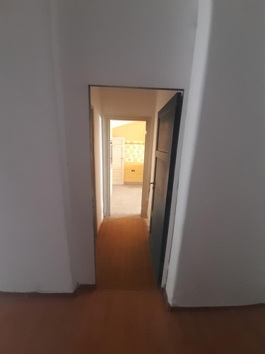 Inversión Inteligente Casa Con Patio, Cochera Y Posibilidad Comercial