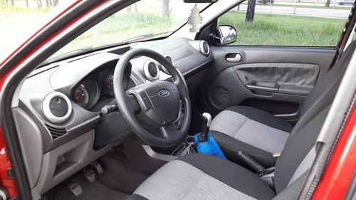 Imagem 11 de 15 de Ford Fiesta Sed 1.6