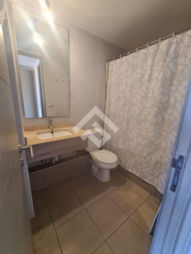 Departamento En Venta De 2 Dorm. En Macul