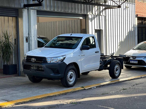 Toyota Hilux 2.4 Cs Dx 150cv 4x2