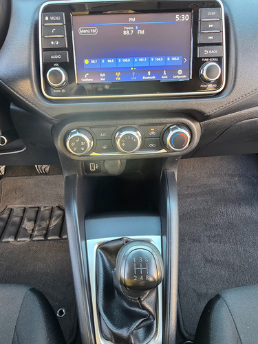 Nissan Versa 1.6 Sense Mt