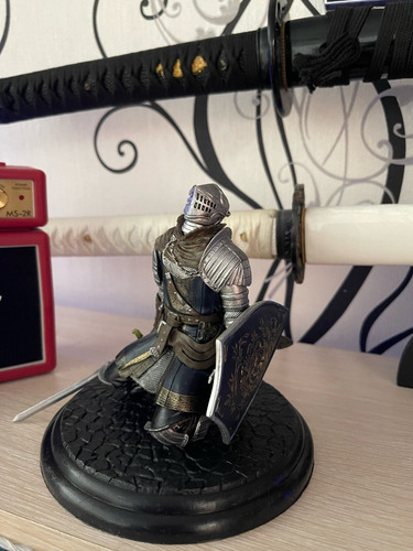 Figura De Colección Dark Souls Oscar Knight Astora 15 Cm