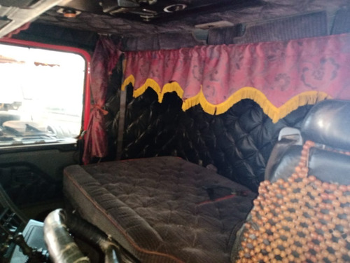 Scania 113 H 360 Ano 1997 6x2