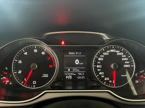 Audi A4 lomousine multitron