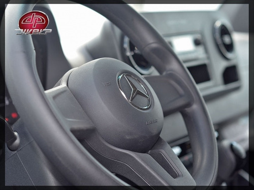Imagem 11 de 15 de Mercedes-benz Sprinter 516 Cdi Longa Com Baú 0km