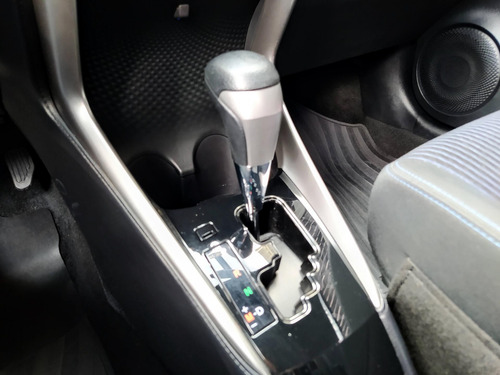 Imagem 10 de 14 de Yaris Xl 1.3 Flex 16v 5p Aut.