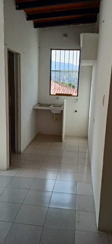 Imagen 5 de 15 de Alquiler Apartamento En Colinas Carabobo Ah