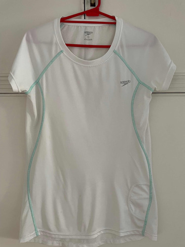 Remera Deportiva Marca Speedo Talle M