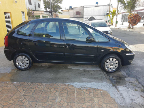 Imagem 3 de 15 de Citroen Xsara Picasso 2011