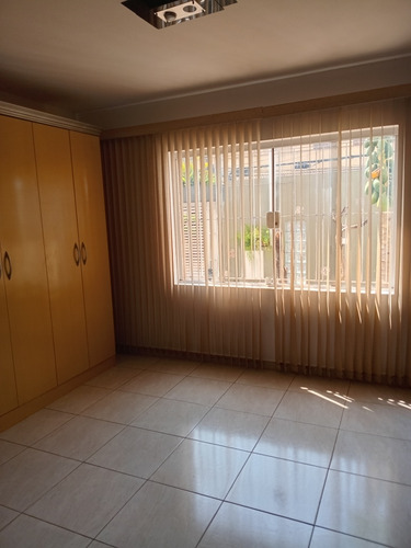 Casa 1 E 2 Locação