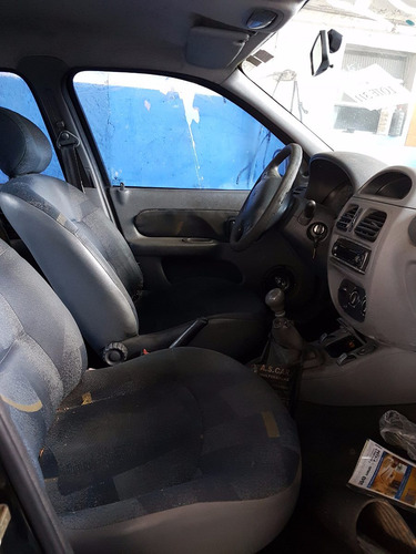 Sucata Renault Clio Rn 1.0 16v 2001 (só Peças)