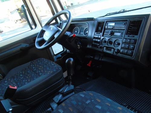 Imagem 13 de 14 de Ford Cargo 816 S
