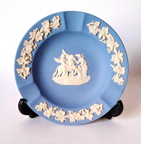 Bello Cenicero Porcelana Wedgwood Azul Pegaso Neoclàsico