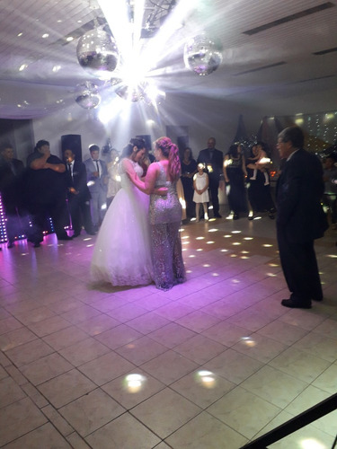 Imagen 3 de 7 de Servicio De Mozos Asadores Catering Alquiler De Vajilla