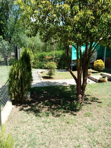 Imagen 4 de 16 de Casa En Venta De 4 Ambientes C/cochera Y Jardín En Cosquín