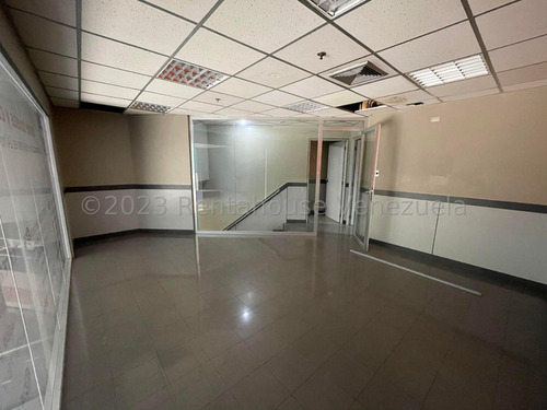 Imagen 7 de 15 de Ls Vende Local Comercial La Castellana