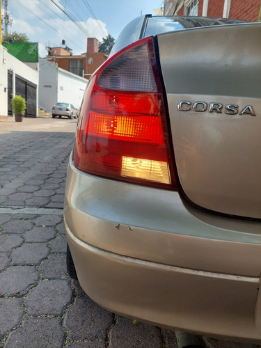 Chevrolet Corsa 1.8 4p Comfort A Mt