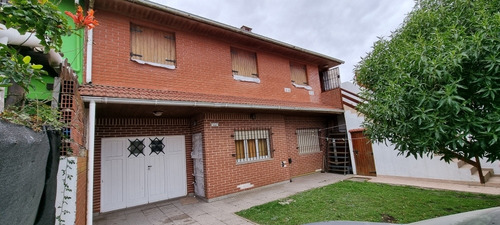 Imagen 1 de 14 de Casa 2 Pisos Con Loft/ Garage En Santa Clara Del Mar