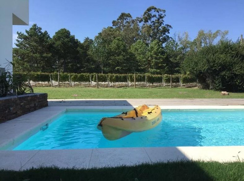 Hermosa Casa Estilo Americano En La Tahona