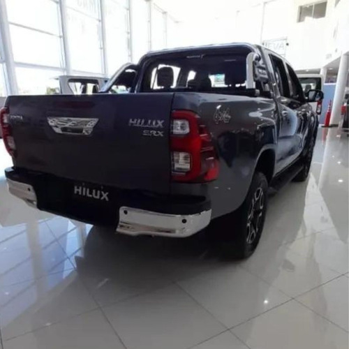 Imagen 13 de 15 de Toyota Hilux 4x2 Dc Srx 2.8 Tdi 6 At 2023