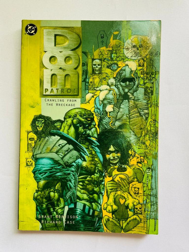 Hq Doom Patrol Crawling From The Wreckage - Em Inglês Usado (Usado)