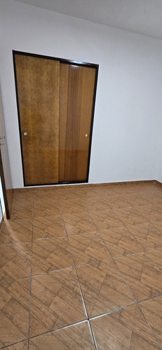 Departamento En Alquiler En Monte Grande, Esteban Echeverría, G.b.a. Zona Sur