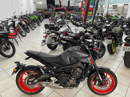 Imagem 9 de 11 de Yamaha Mt-09 Abs