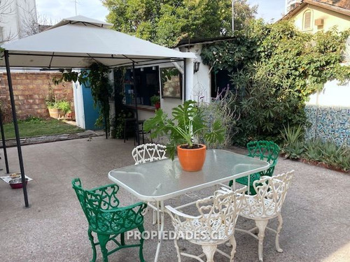 Casa En Venta En Ñuñoa