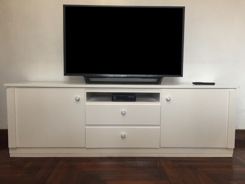 Rack Mueble Madera Tv Laqueado Moderno 1.60 M.