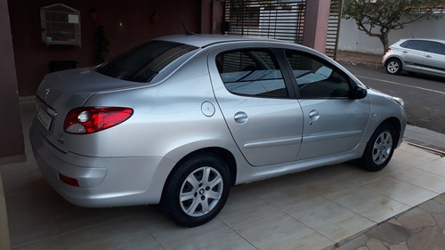 Peugeot 207 2012 1.4 Xr Flex 5p