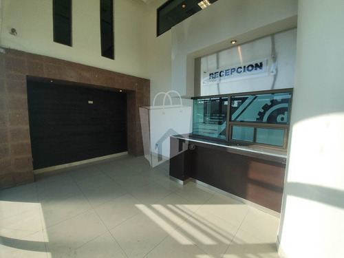 Imagen 3 de 27 de Oficina En Venta De 561.87 M² En Céntrica Ubicación En Col.