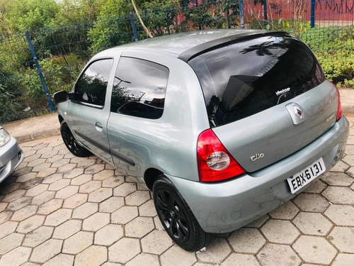 Imagem 10 de 15 de Renault Clio 2009 1.0 16v Campus Hi-flex 3p