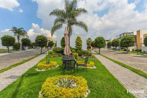 Imagen 3 de 23 de Casa En Venta En Clúster 11 11 11