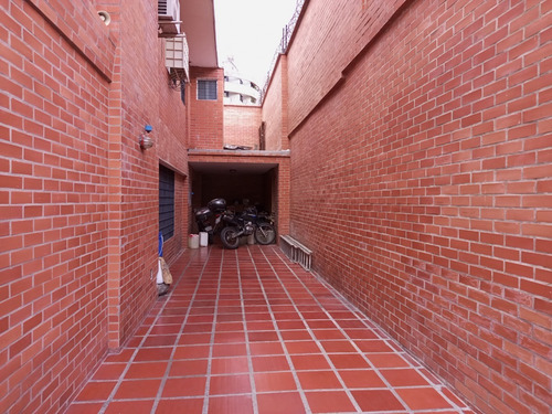 Imagen 3 de 14 de Venta Casa En Santa Eduvigis. Fm350