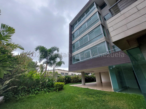 Apartamento En Venta 23-25365 En Country Club