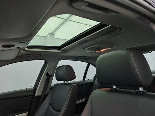 BMW Serie 3 2.0 318i E90 Lci