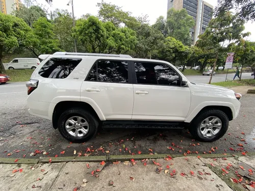 Toyota 4Runner 4.0 Sr5 At 4x4 2022