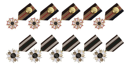 10 Piezas Medalla Insignia Encantos Collar Broche Disfraz