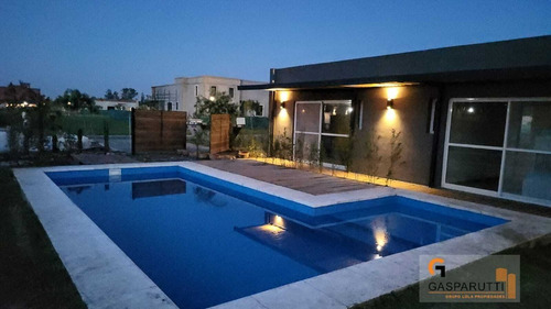 Imagen 7 de 30 de Casa En Venta En 1 Planta En Pilar Del Este! 4 Ambientes!