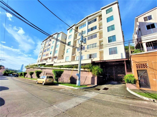 Imagen 1 de 7 de Venta De Apartamento De 90 M2 En Ph Las Roccas, Altos De Santa María 22-5534