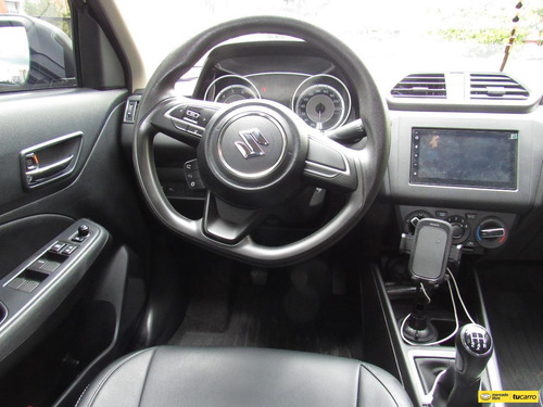 Imagen 17 de 25 de Suzuki Swift 1.2 Dzire