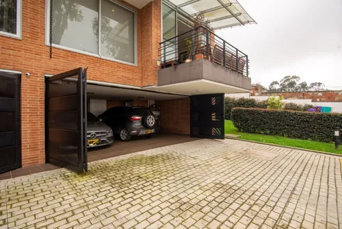 Casa En Arriendo/venta En Chapinero Alto. Cod A5711