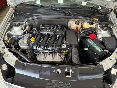 Renault Symbol 1.6 Confort